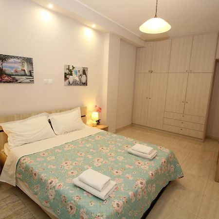 Filoxenia Apartment Артеміда Екстер'єр фото
