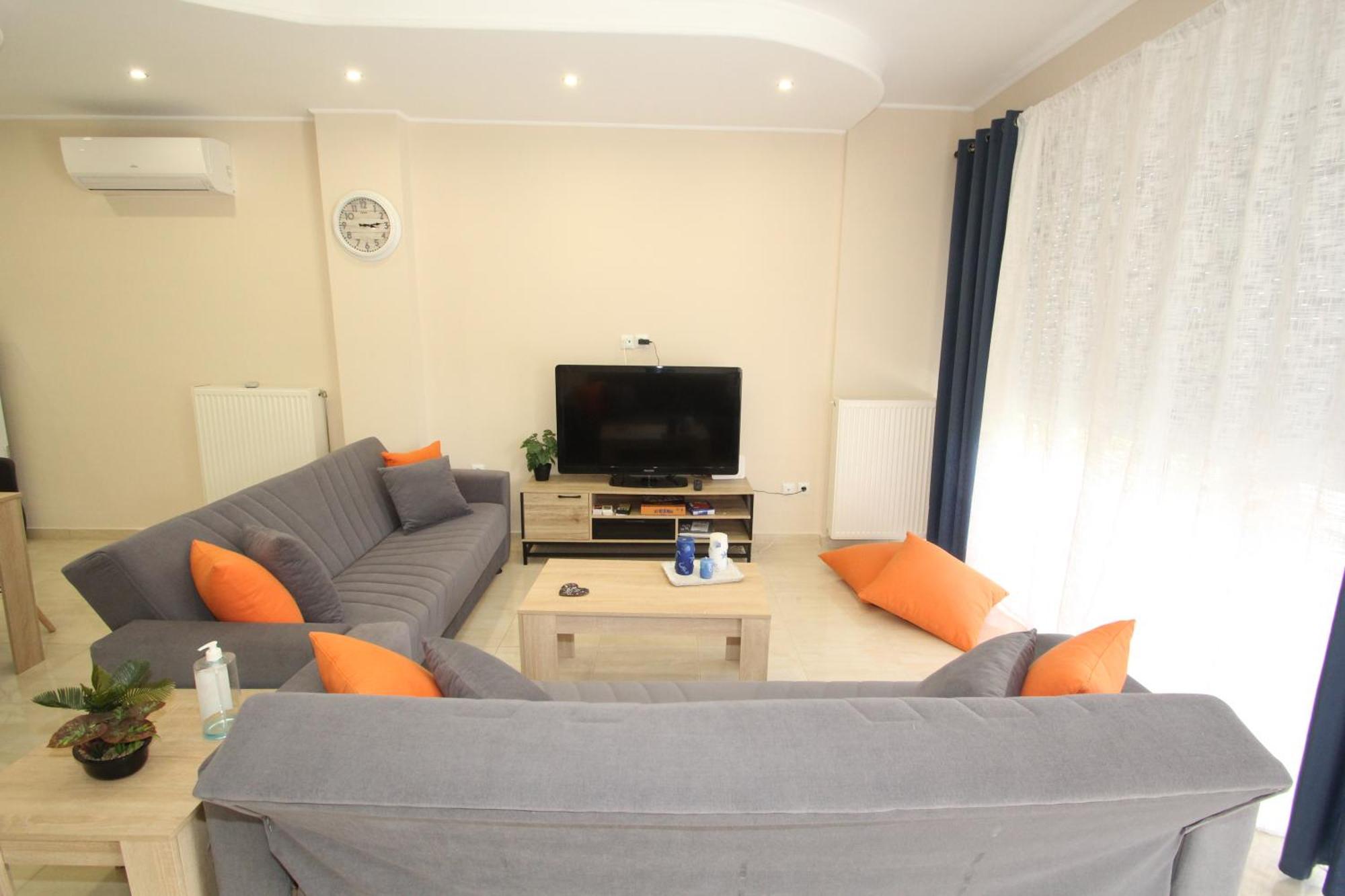 Filoxenia Apartment Артеміда Екстер'єр фото