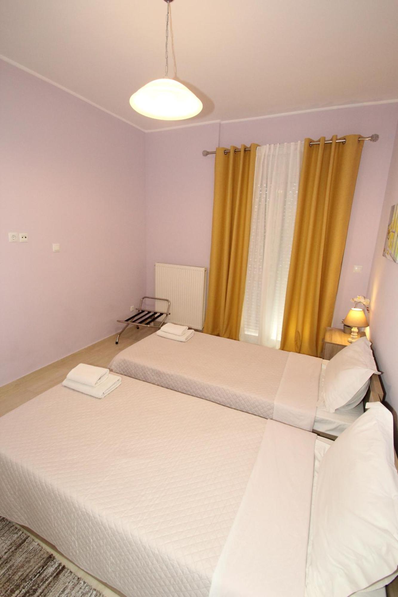 Filoxenia Apartment Артеміда Екстер'єр фото