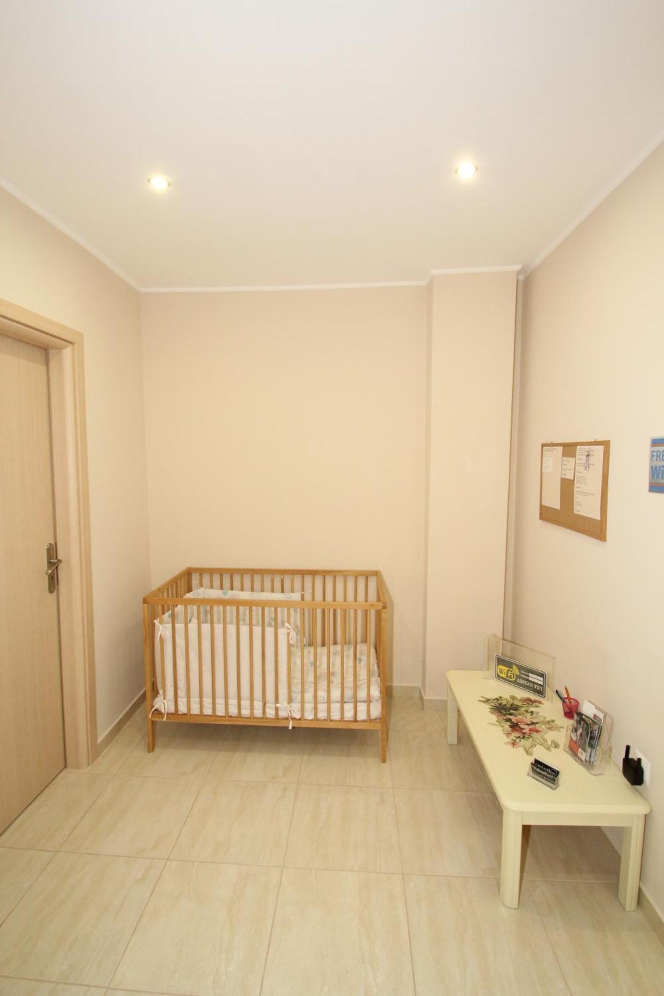 Filoxenia Apartment Артеміда Екстер'єр фото